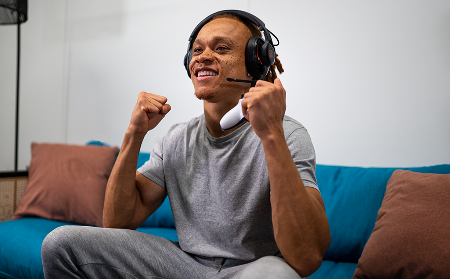 JBL Quantum 910 Wireless Sichere dir mit JBL&nbsp;QuantumSPATIAL&nbsp;360&trade; auf deiner Konsole einen Spielvorteil - Image